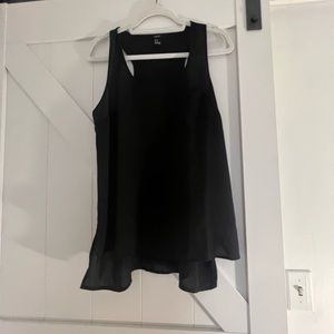 Simple black tank